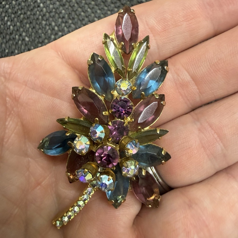 Vintage Juliana Rhinestone Leaf Brooch costume jewelry unmarked
